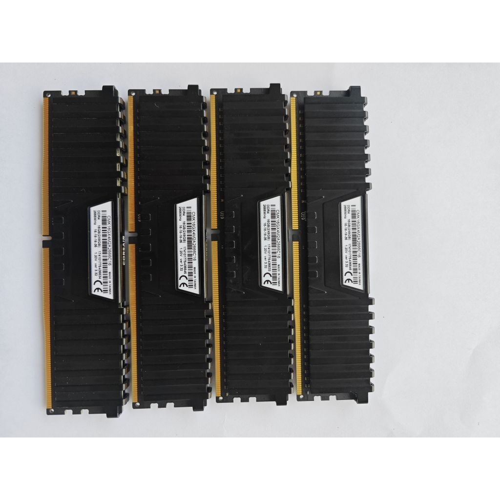 RAM DDR4 4GB 8GB 16GB 32GB Cho Máy Bàn – Giá Rẻ