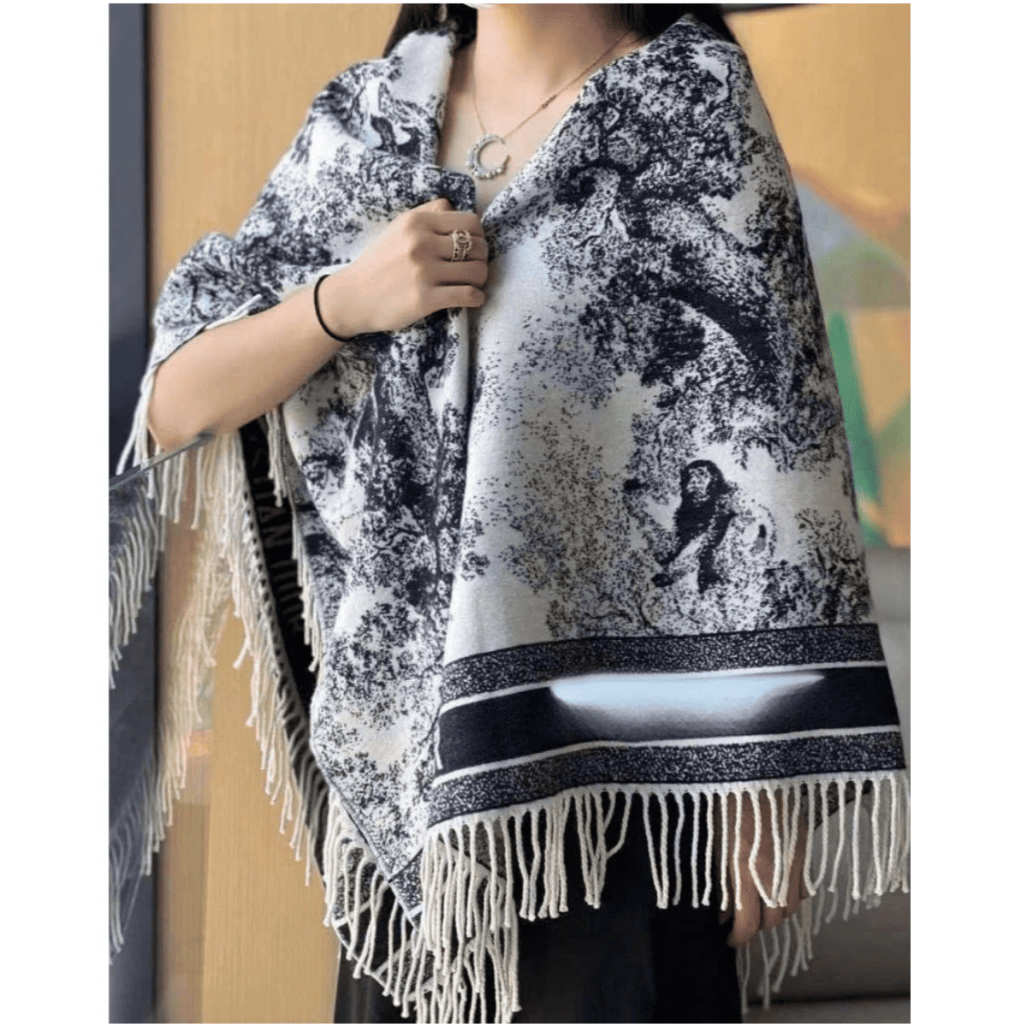 Khăn Choàng Dạ 140x140 Royal Luxury Khăn Quàng Cổ Nữ Cao Cấp, Phong Cách Sang Trọng – Giữ Ấm Mùa Đông | BigBuy360 - bigbuy360.vn