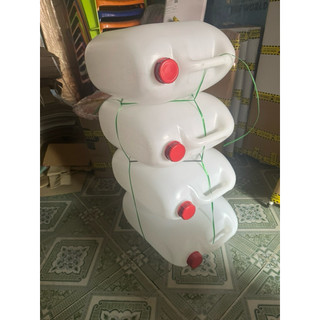 can nhựa dẻo 30L đúng số lít 30 lít can dày nhé