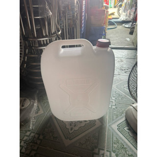 can nhựa dẻo 30L đúng số lít 30 lít can dày nhé