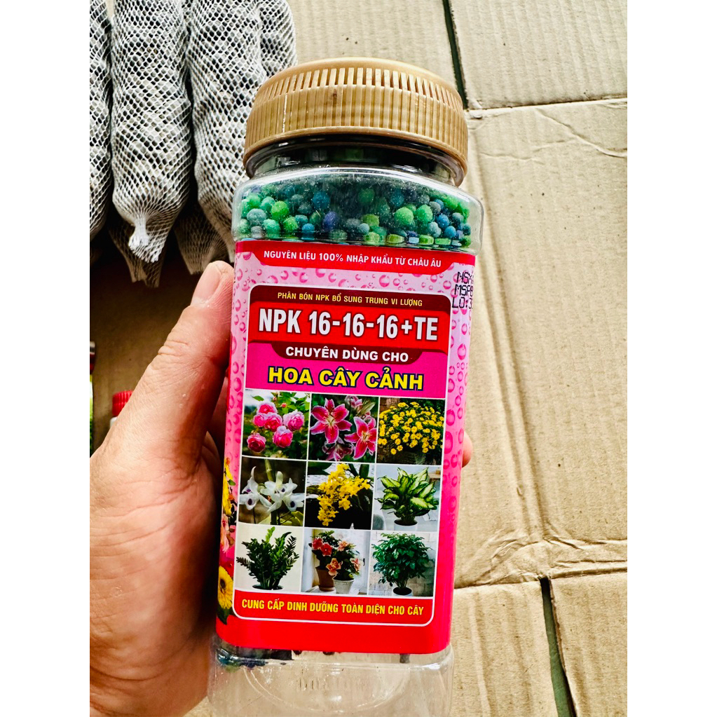 npk 16/16/16 - chuyên cho hoa lan cây cảnh. lọ 400gram