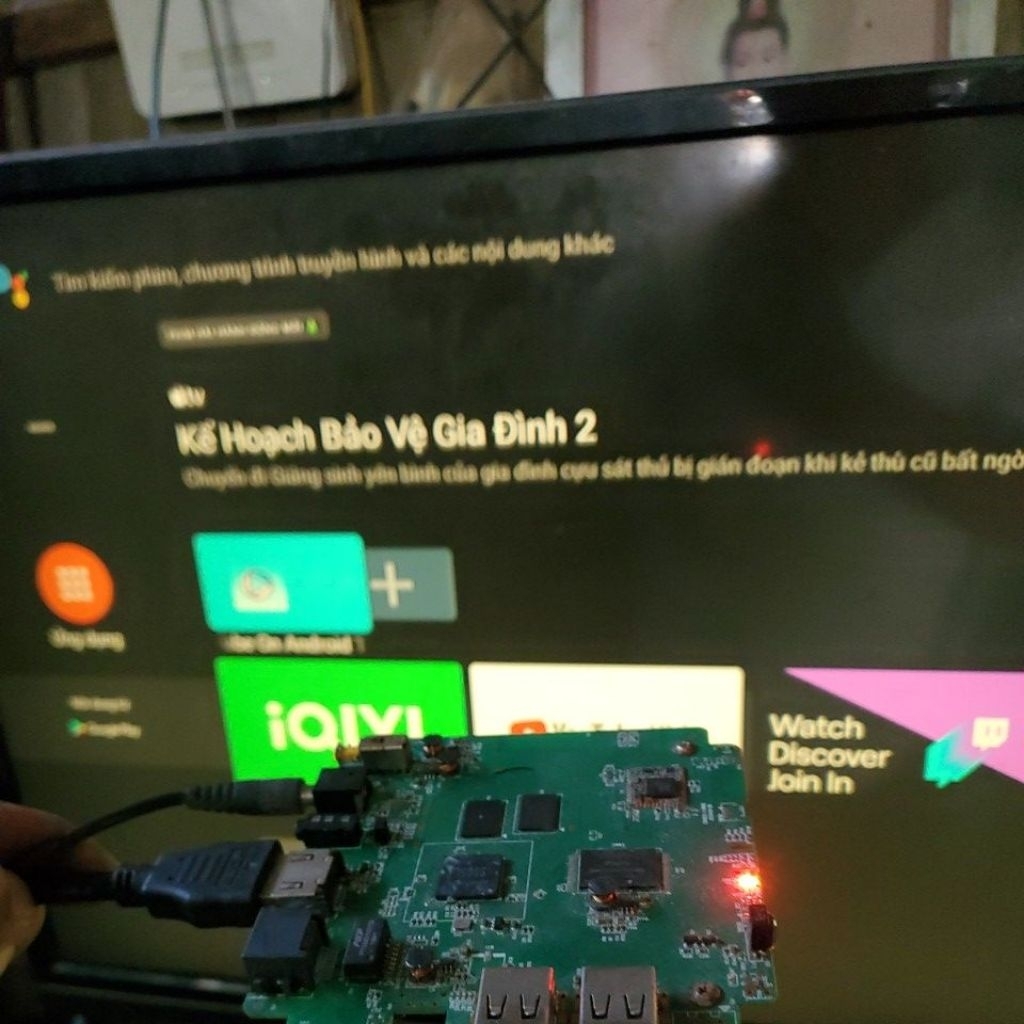 mian tivi box k võ chạy chip s905L box trần không võ k remote