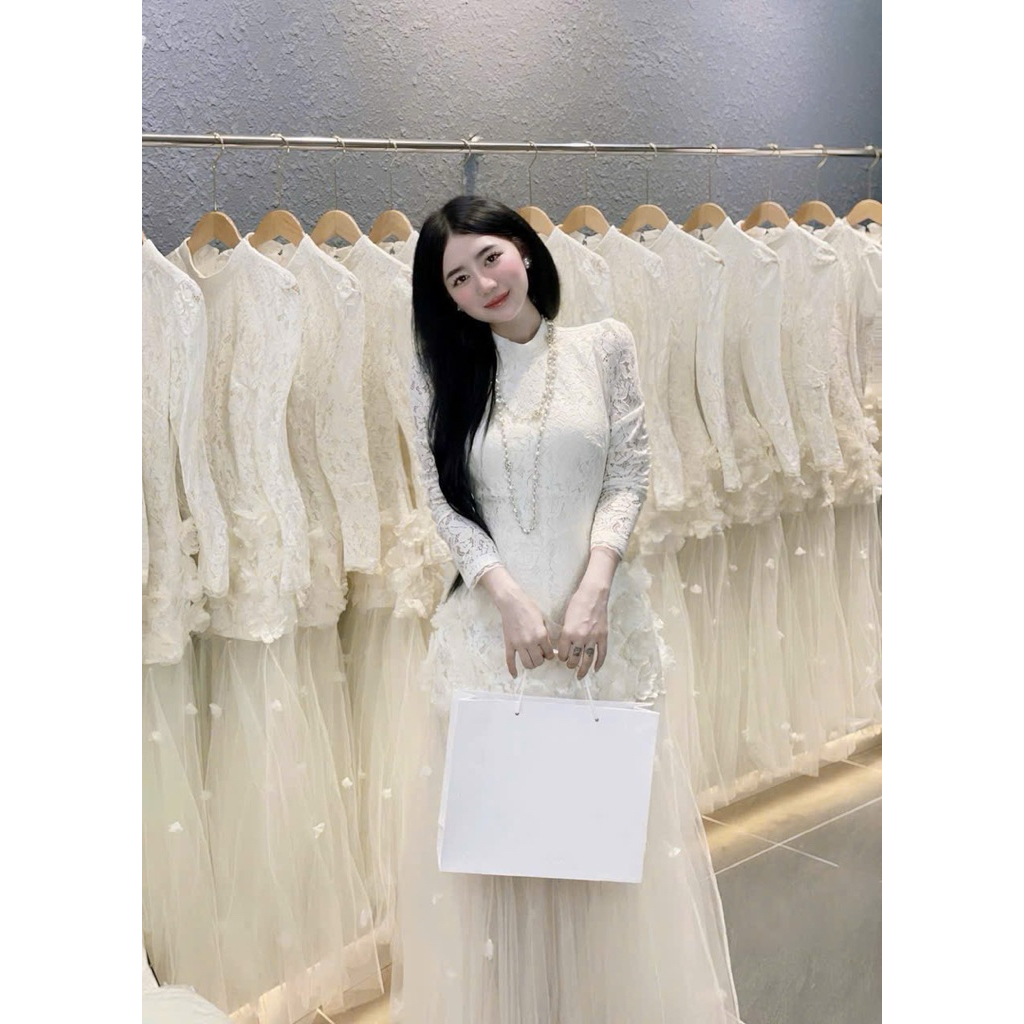 ELyNA studio Váy ren đính hoa laze chân lưới cực sang chảnh , váy cưới đi tiệc