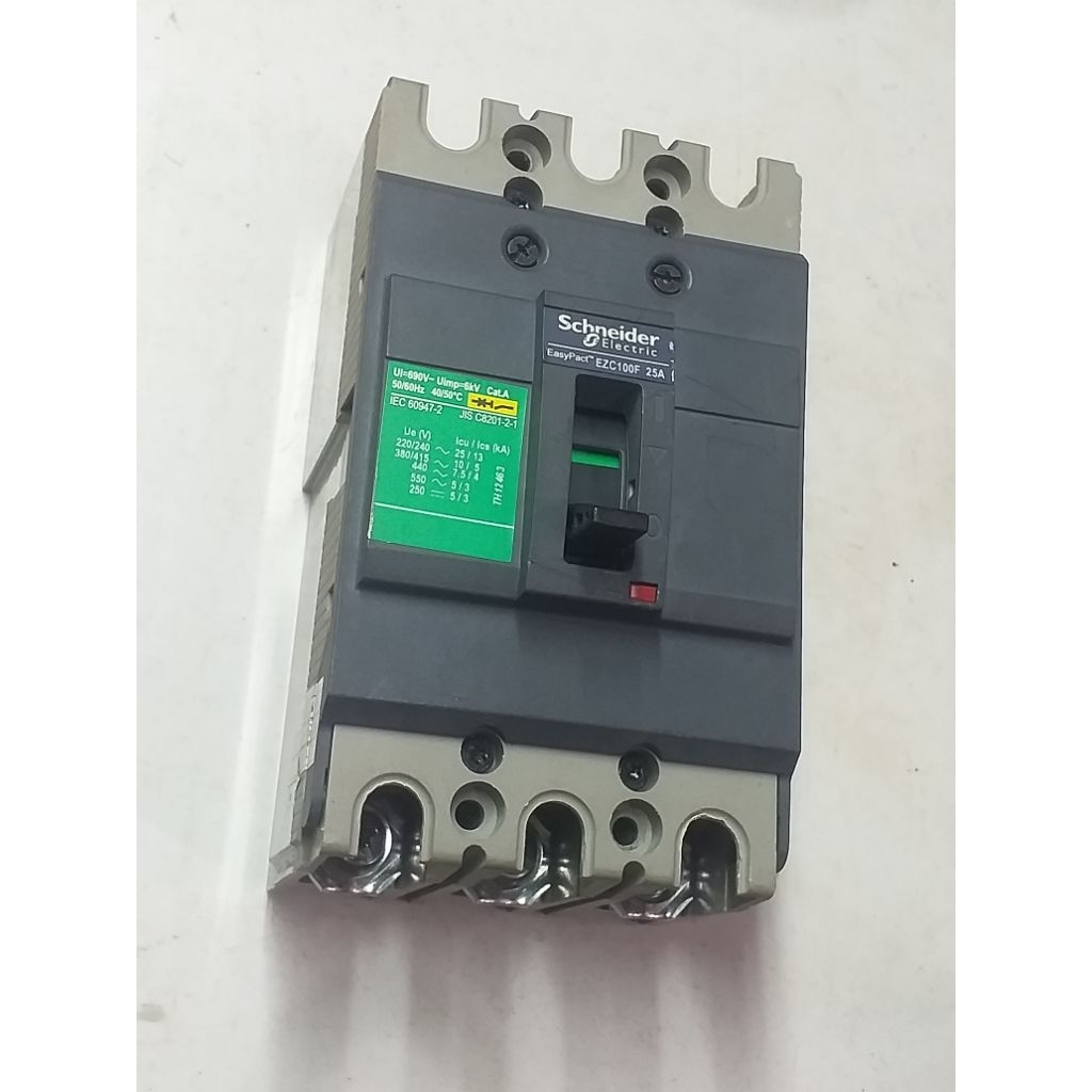 MCCB Schneider Easypact EZC100F 25A 3P 10kA , Aptomat Cầu dao tự động 3 pha 25A
