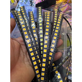 Led dán SMD mắt 5050. bán theo vỉ 20 con