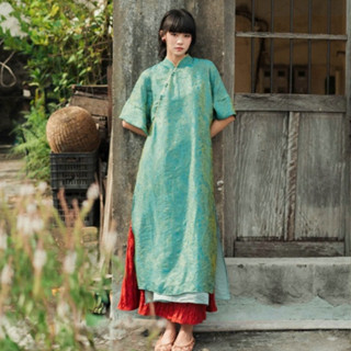  Áo Dài Tủ Nhà Mây Nguyệt Minh xanh ngọc lam phối chân váy tơ sóng dập nhăn màu đỏ cam 