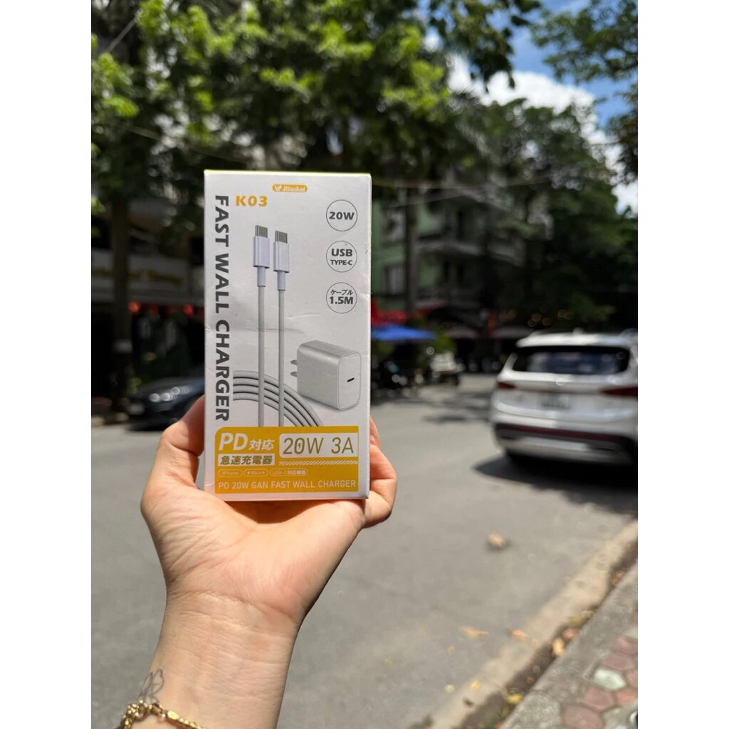 Bộ sạc nhanh Risukai gồm 1 củ sạc + 1 dây sạc 1.5 m nội địa Nhật (cho ip 15-16)