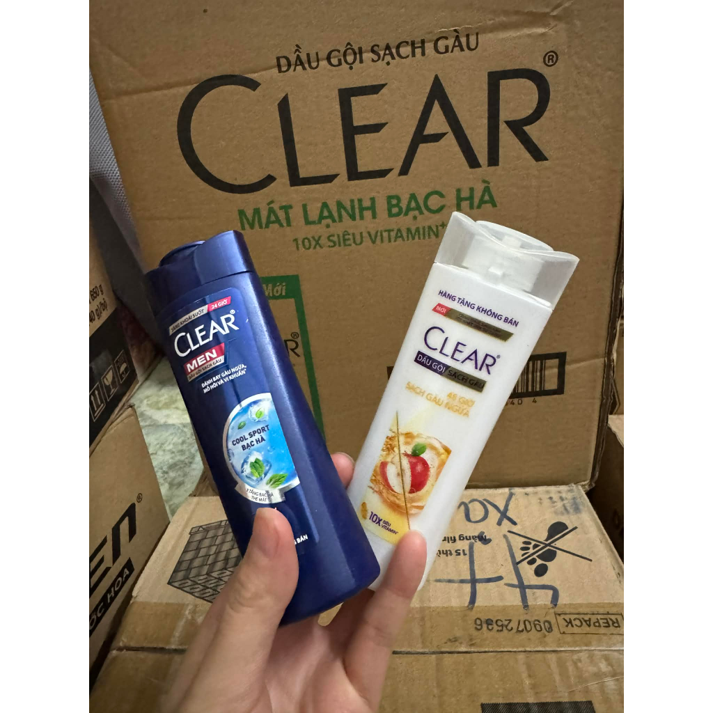 Dầu Gội CLEAR Men Cool Sport Bạc Hà & CLEAR Hương Táo – Giải Pháp Sạch Gàu Sảng Khoái Cho Nam & Nữ