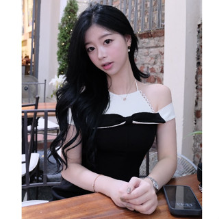  Đầm chiết eo phối nơ cổ yếm Maddy dress thiết kế AGUJA 