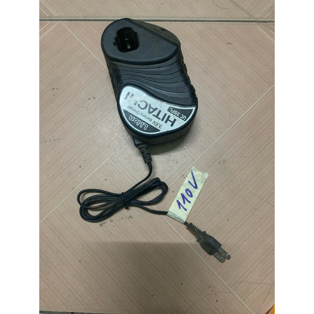 sạc vít gập hitachi 3.6v sài điện 110v