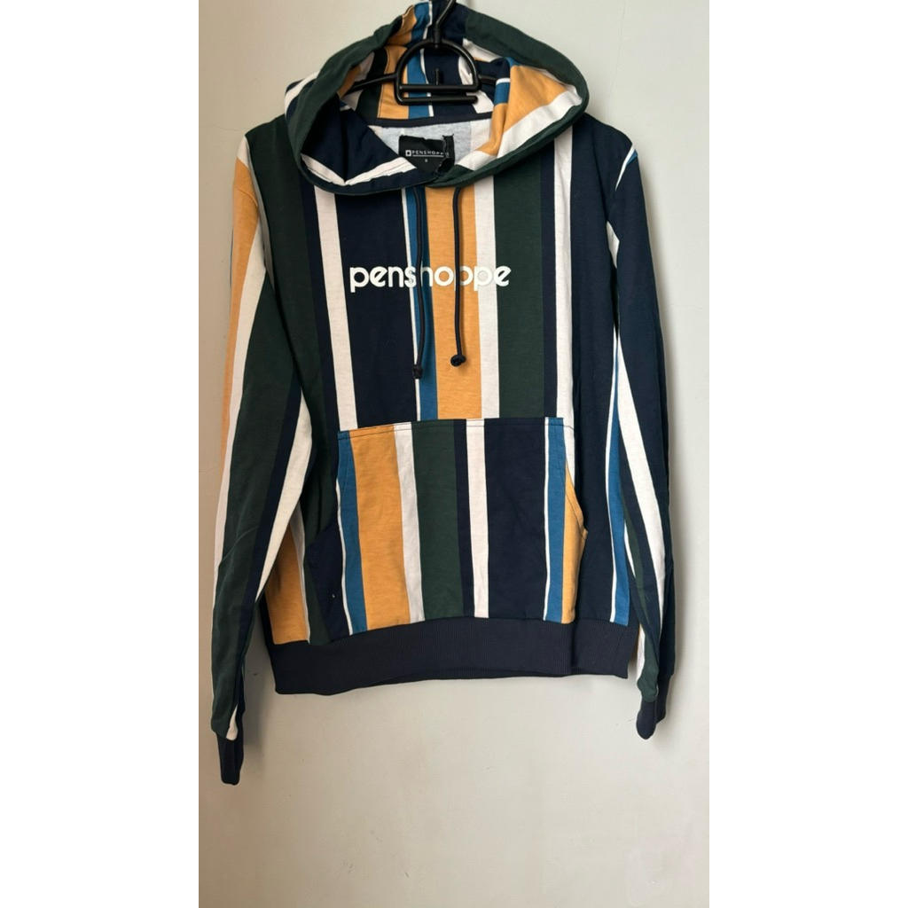 #penshoppe áo hoodie sọc phối màu new k tag size S (vui lòng đọc mô tả hoặc ib nếu có thắc mắc về số