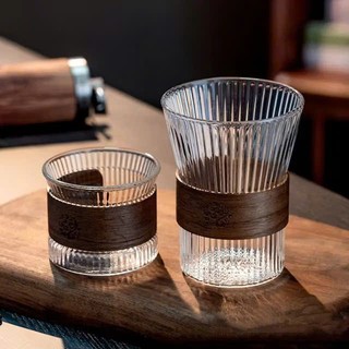 Ly thủy tinh ly pha che caffe có kèm đai gỗ chống nóng..dung tich 200ml-280ml ( MÃ J8512G )