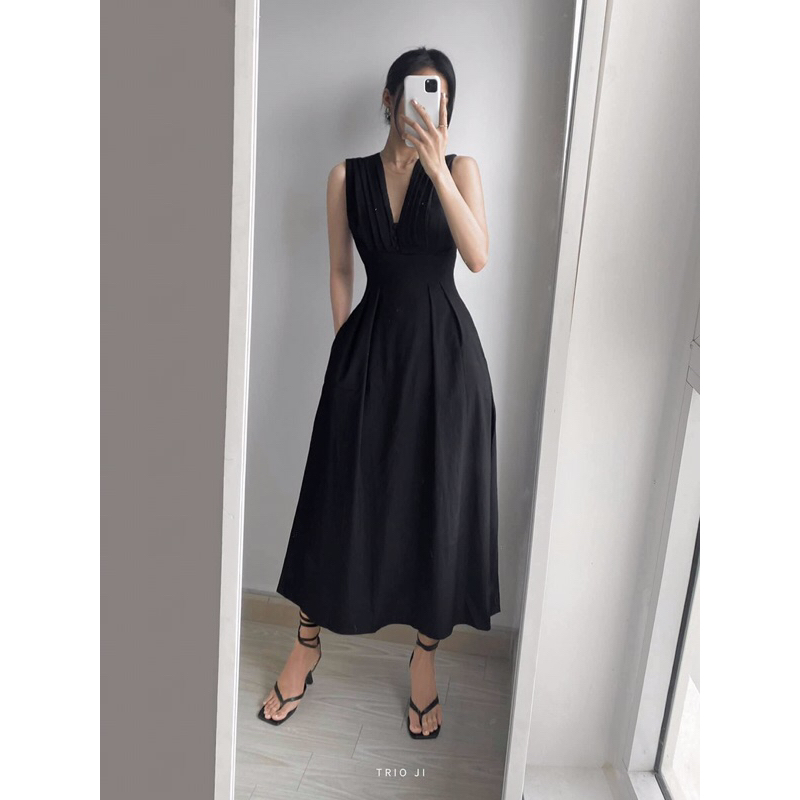 Thanh lý Váy TRIO JI size S