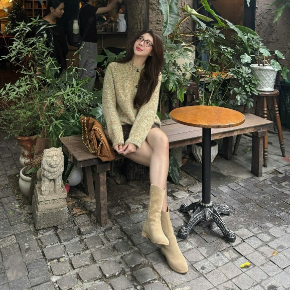 (ẢNH OLDSCHOOL) Áo len lông thỏ mềm muối tiêu loang OIOI SWEATER