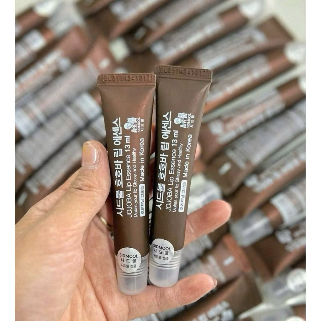 Son Dưỡng Môi Jojoba Lip Essence 13ml