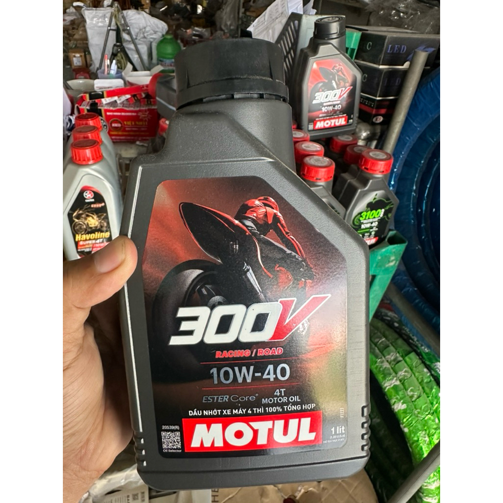 nhớt motul 300V