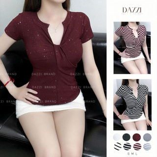   MỞ BÁN  Áo thun nữ hoạ tiết kẻ sọc và kim tuyến cổ V xoắn vạt bầu vải cotton mịn DAZZI Women A059 