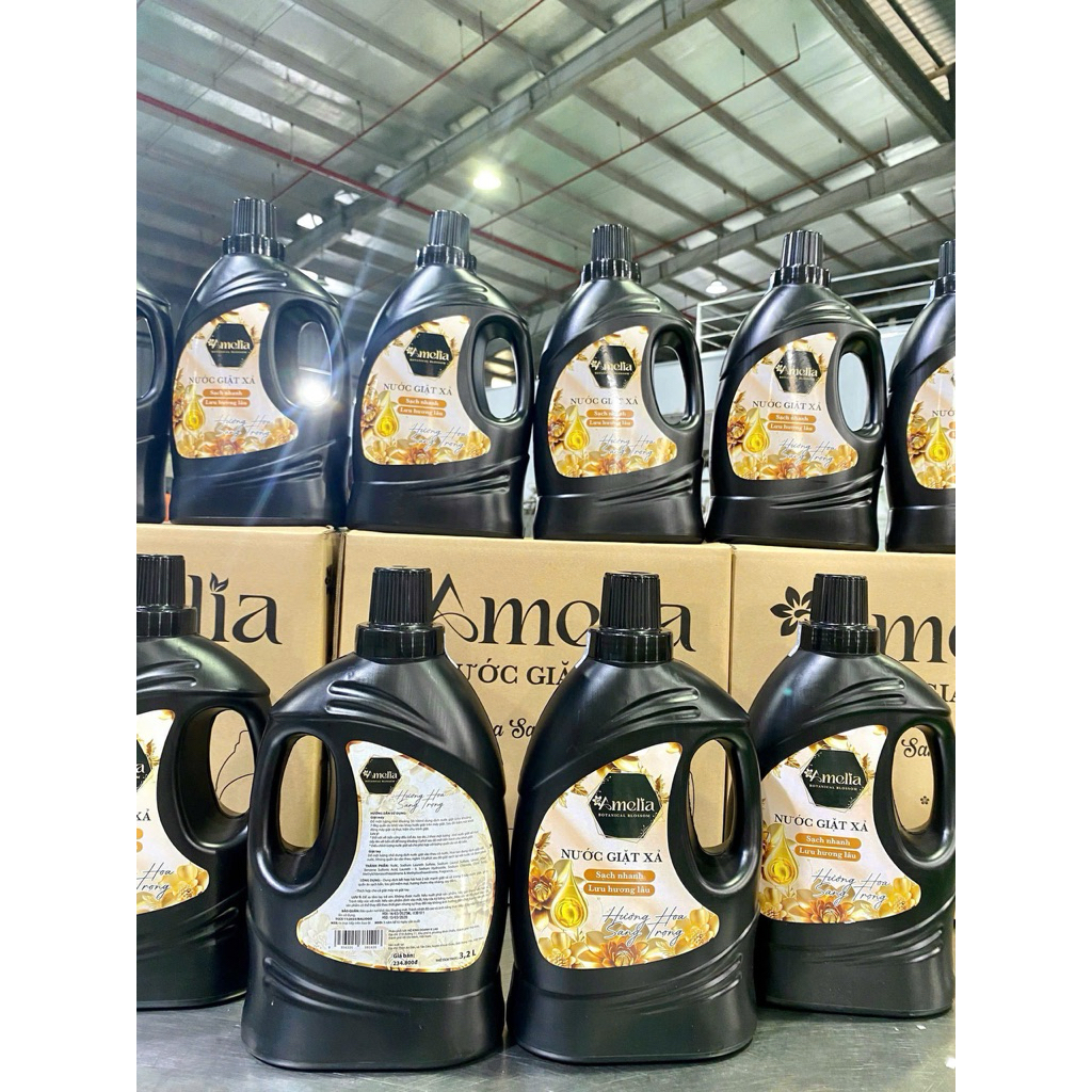 1 Can nước giặt Amelia lưu hương bền lâu 3.2lit