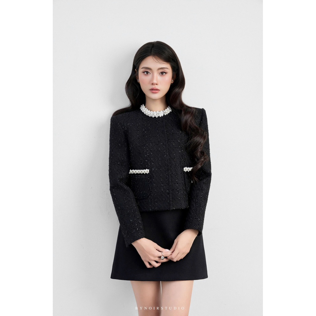 Hanah Jacket - Áo khoác dạ tweed đínb cổ ngọc Bynoir Studio