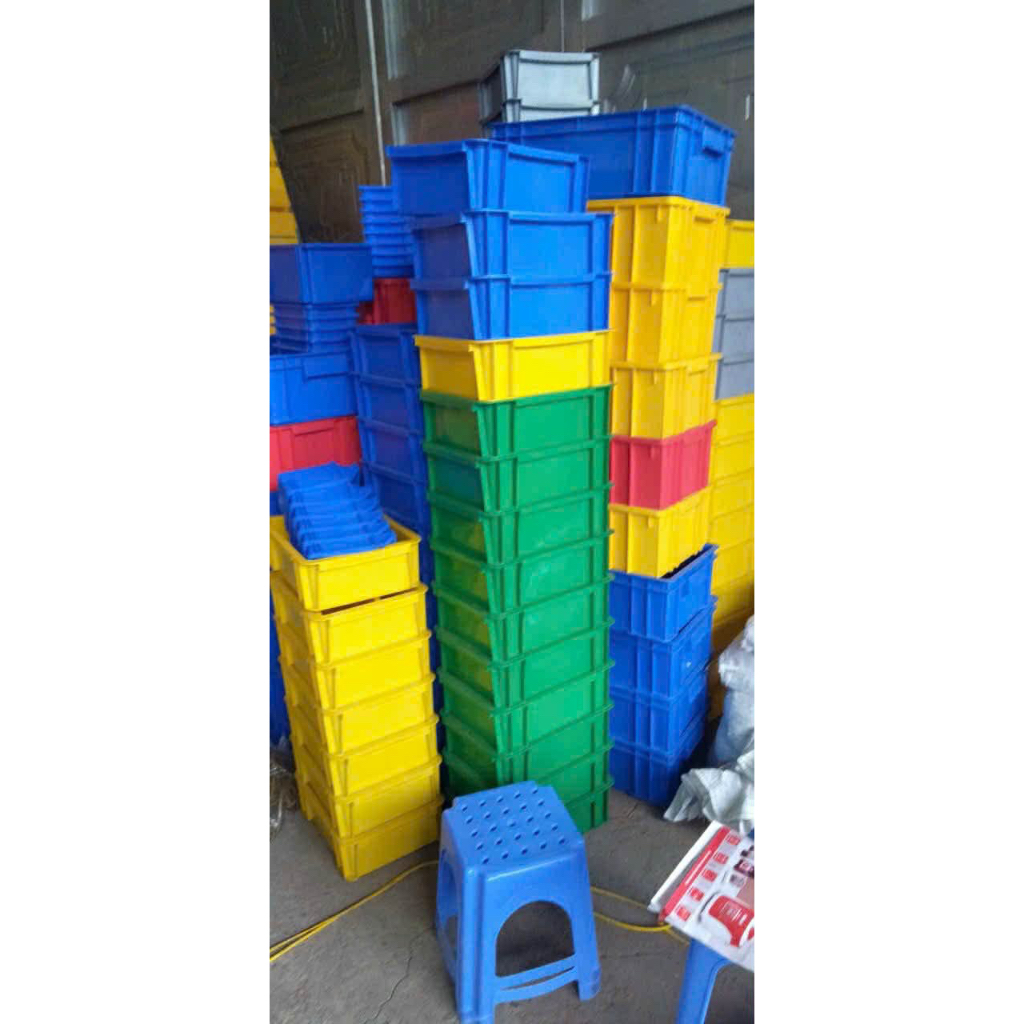 Thùng Nhựa Đặc- Khay Nhựa B7 - B4 chứa đồ :(  37*28*12,5cm -  51*34*27cm )