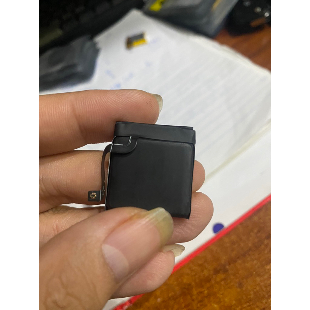 Thay pin đồng hồ Huawei Watch 2/ Watch 2 Pro/ Watch GT 46mm 420mAh HB512627ECW