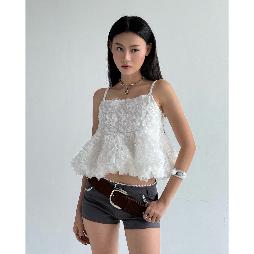 Áo Hai Dây Dáng Bí Vải Hoa Nổi Bồng Bềnh - Cloudrose | Noneah