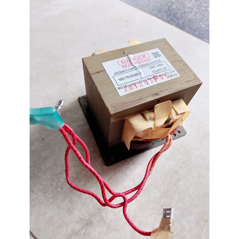 [V.A.K] Biến áp lò vi sóng 700e chưa đục chế máy hàn cell pin