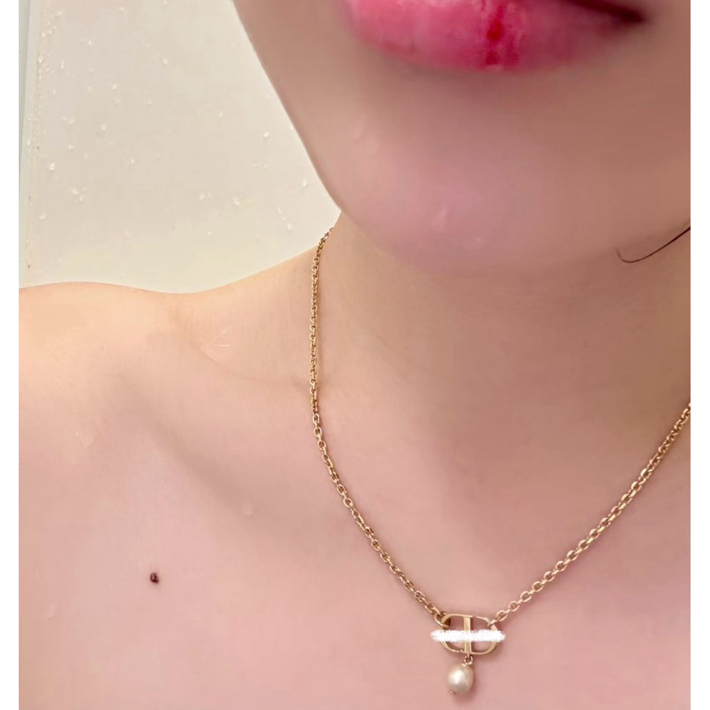 Vòng cổ màu vàng đính ngọc trai nhân tạo phong cách đơn giản sang trọng dành cho nữ - shirtwwear jew