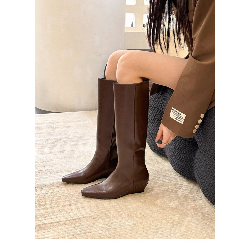 Giày boot nữ cao cổ mũi nhọn cao cấp style basic