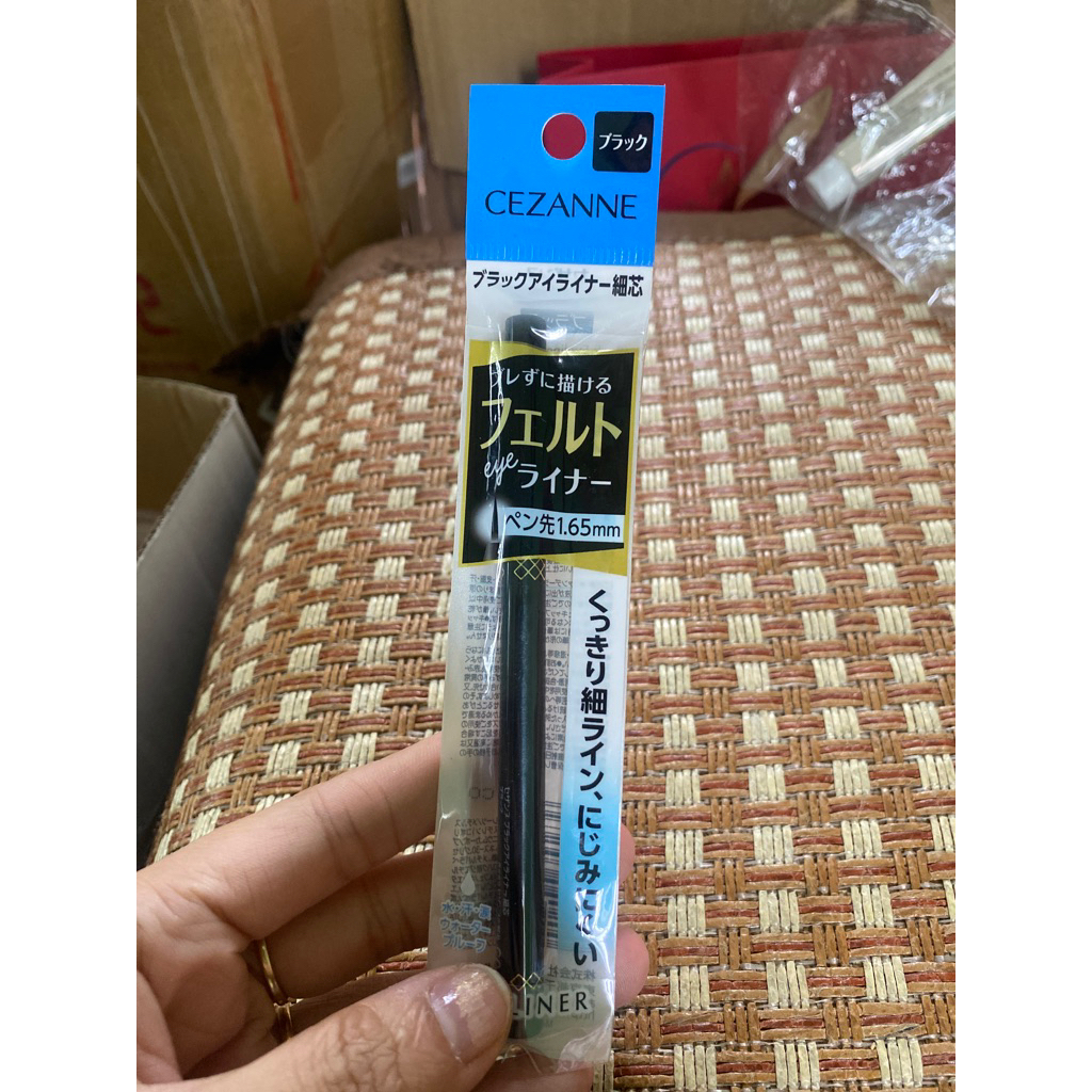 kẻ mắt nước cezane màu đen new seal xả bom lỗ