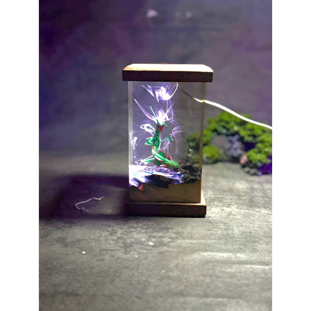 Đèn ngủ Epoxy Resin 3D Bọ Ngựa Ngọc Pha Lê