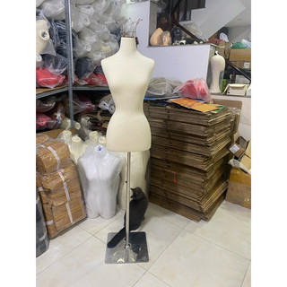 Manocanh 0 đùi eo con kiến siêu xinh (85-55-90) (hình thật)