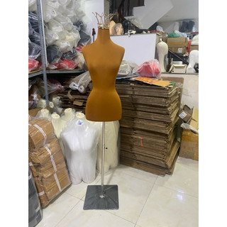 Manocanh 0 đùi eo con kiến siêu xinh (85-55-90) (hình thật)