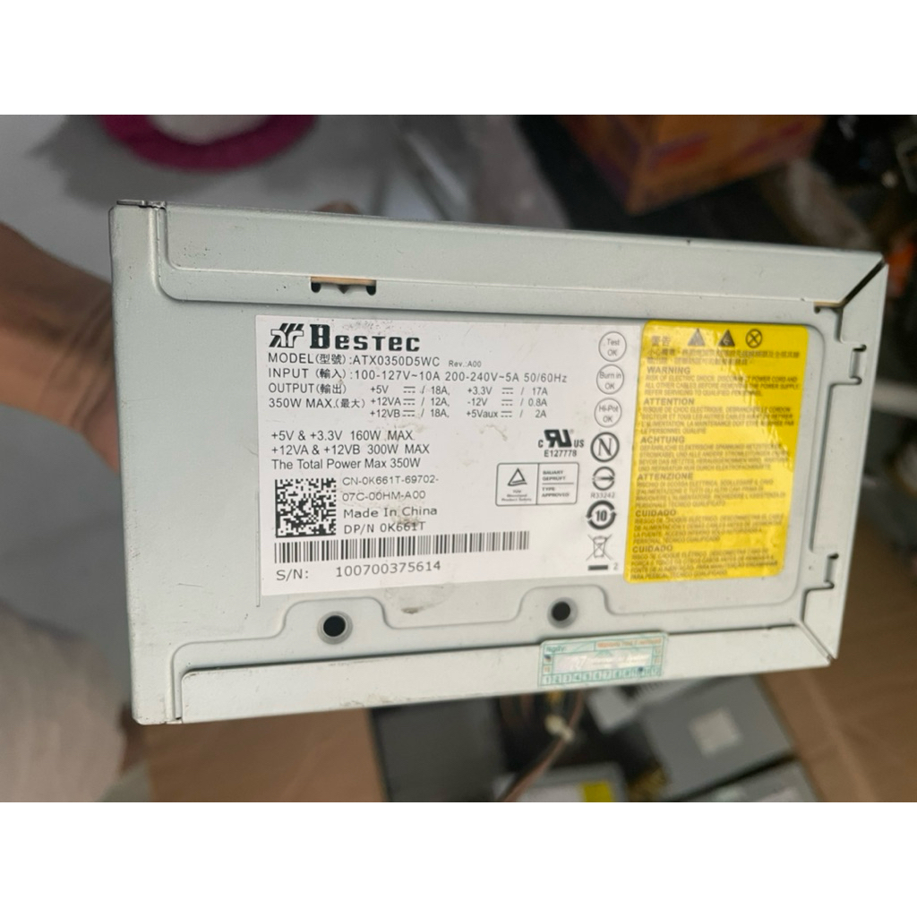 21 nguồn máy bộ 350w có nguồn vga rời 6pin vga rẻ, bán giá: 200k/cai Bao hành 1thang chu đáo tại sho