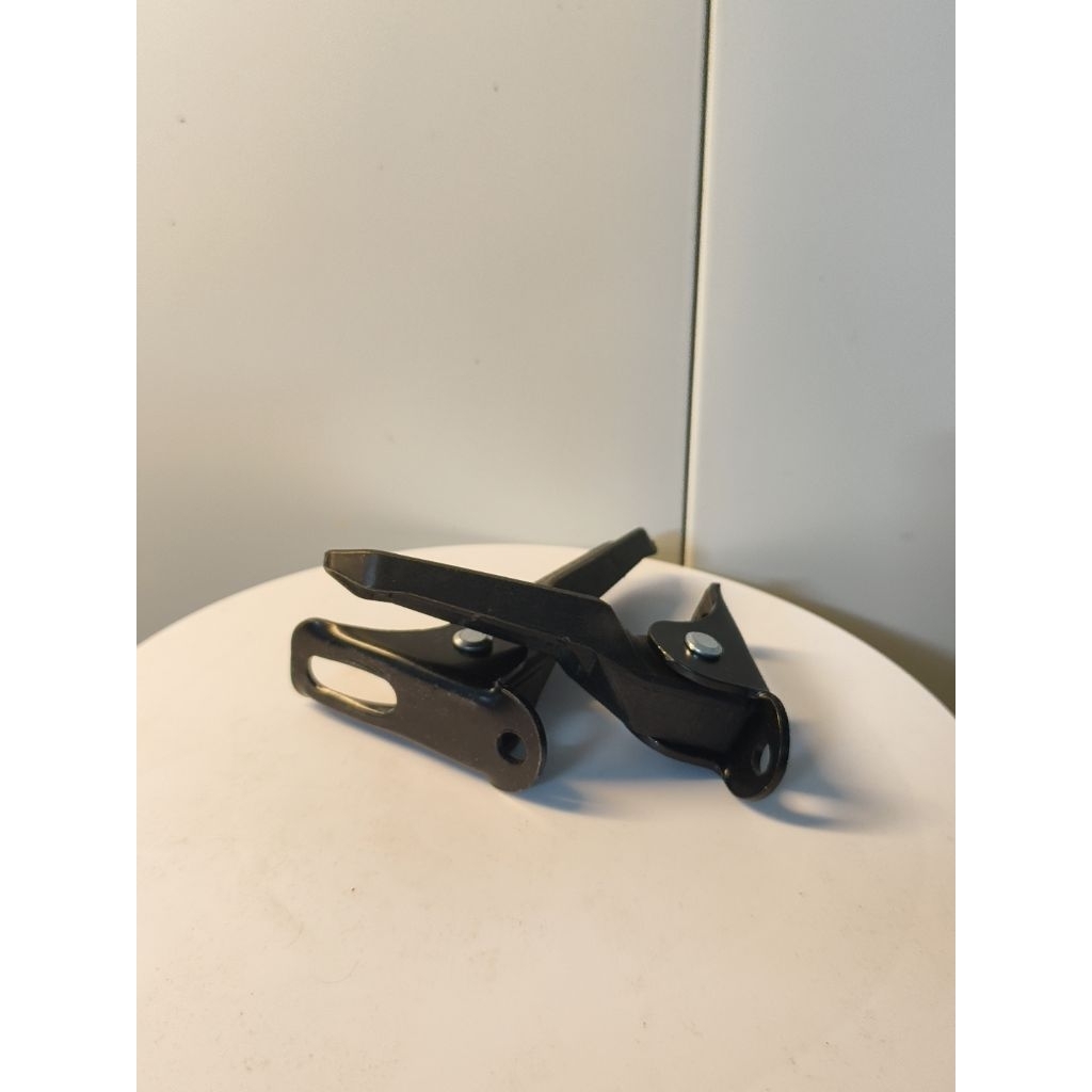 Gác để chân xe đạp điện xe điện tiện lợi an toàn