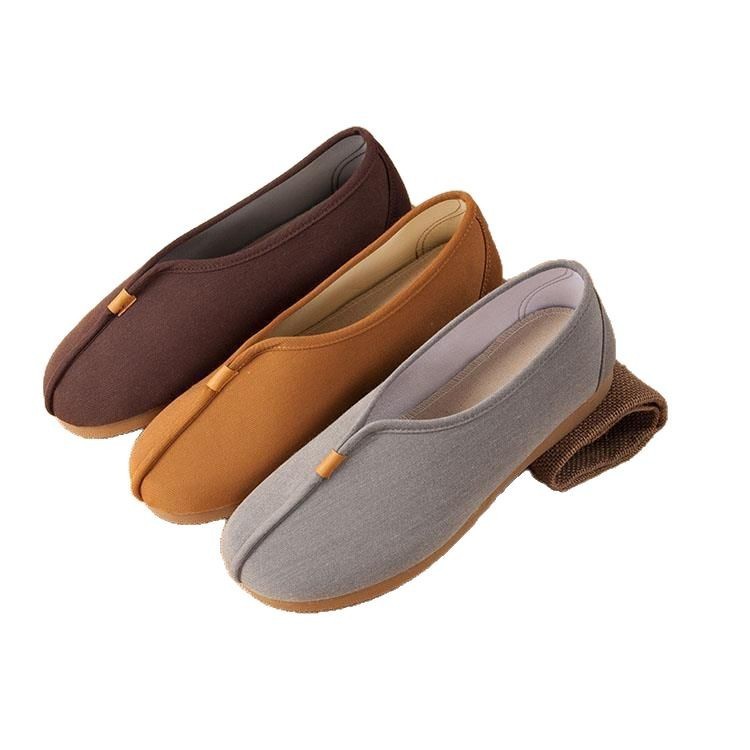 Giày tu sĩ, giày La Hán đế cao su AP027