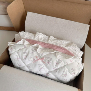  Pouch Make Up Chần Bông Dày Đính Nơ Pepper Clothing Túi Đựng Mỹ Phẩm Hộp Bút Viết Đồ Dùng Cá Nhân Xinh Xắn - Pouch 