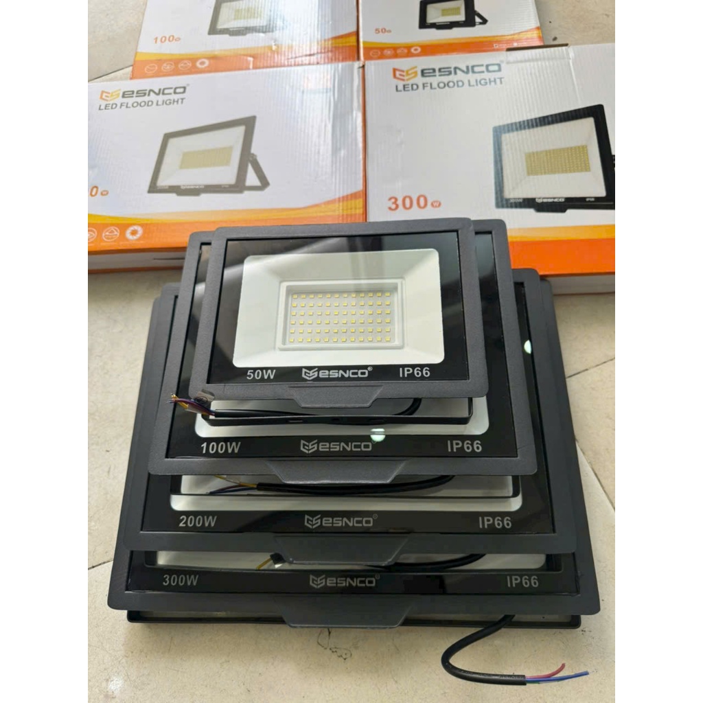 Đèn Pha Led Siêu Sáng 100W đến 300W Trắng ESNCO Tiết Kiệm Năng Lượng