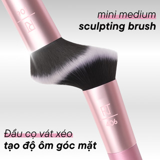 Cọ đánh khối mini RT Real Techniques Mini Medium Sculpting mã loại 01701