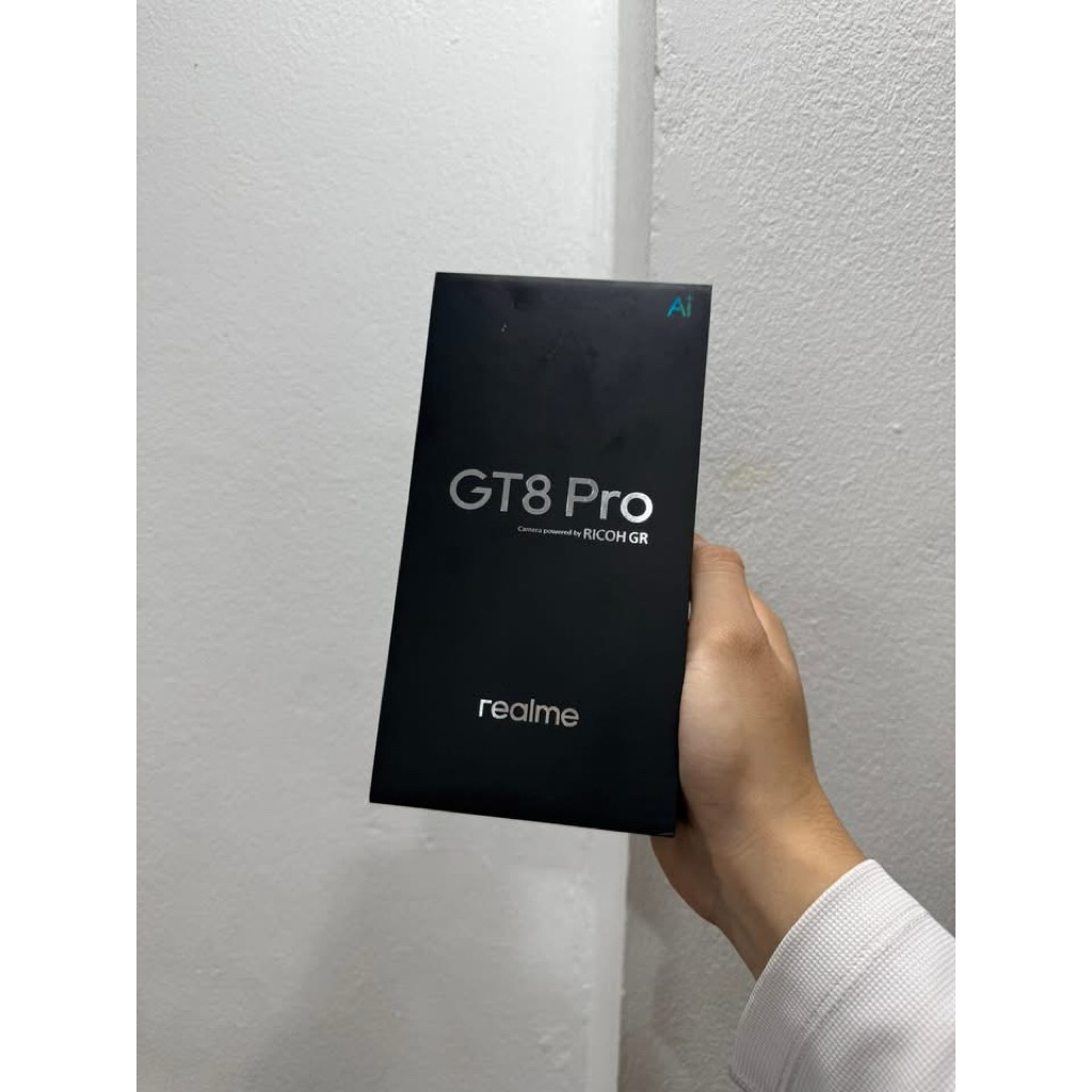 Điện Thoại Realme GT8 Pro 5G Snapdragon 8 Elite Gen 5 Fullbox 99% Pin 7000 mAh