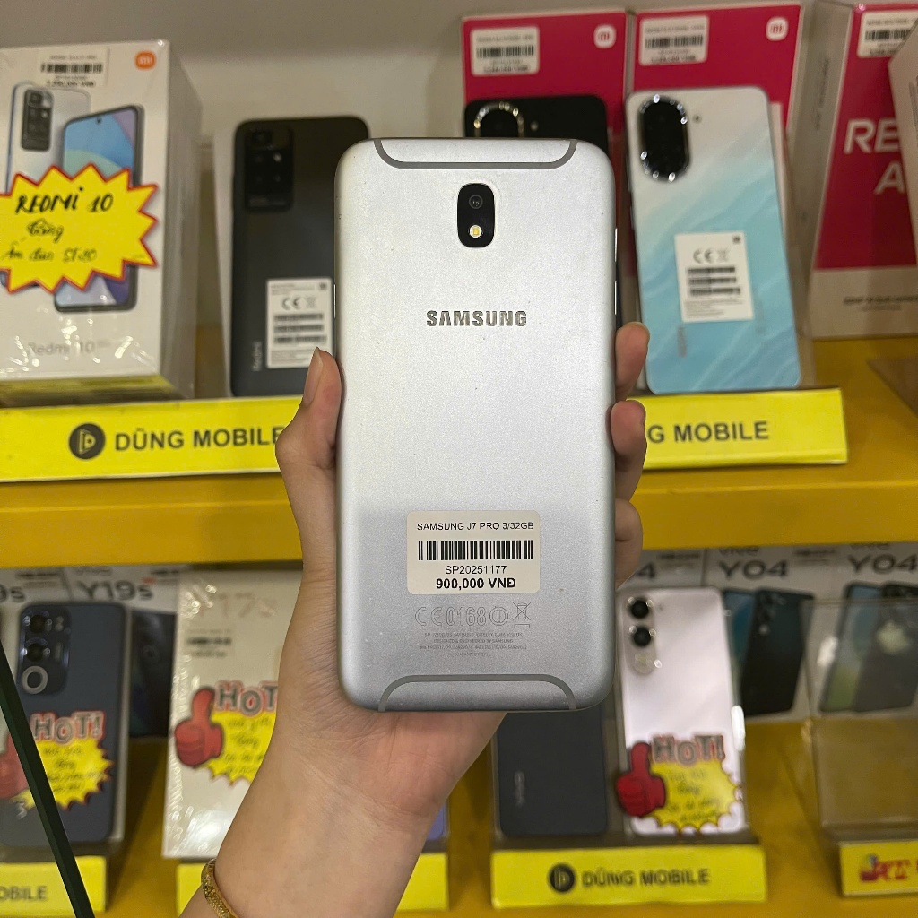 [MÁY CŨ] Điện thoại Samsung Galaxy J7 Pro 3/32Gb tặng kèm bộ sạc (HK)