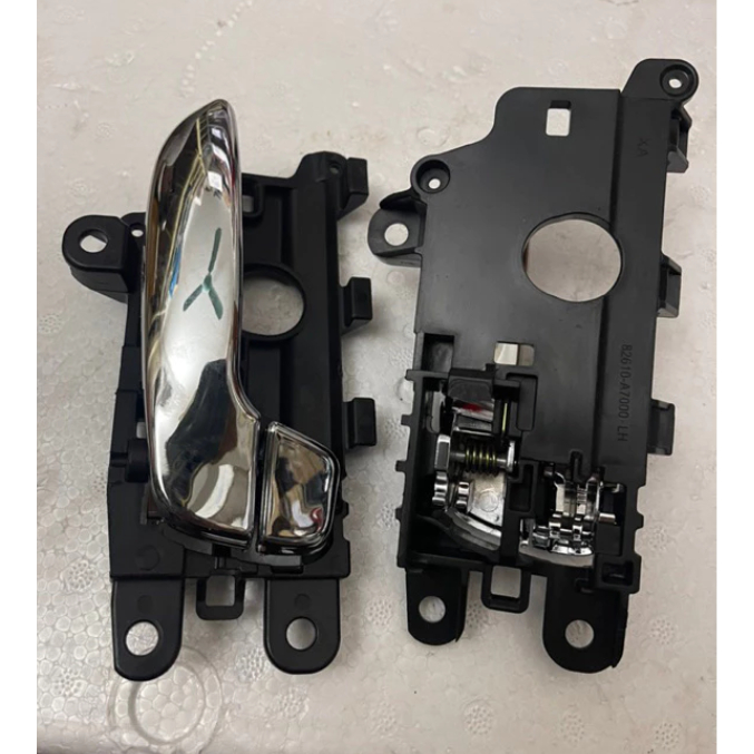 Tay mở cửa trong Kia Forte (2012-2017), Cerato (2012-2017), Kia K3. OEM: 82620A7010CR