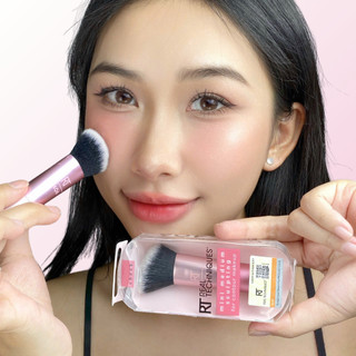 Cọ đánh khối mini RT Real Techniques Mini Medium Sculpting mã loại 01701
