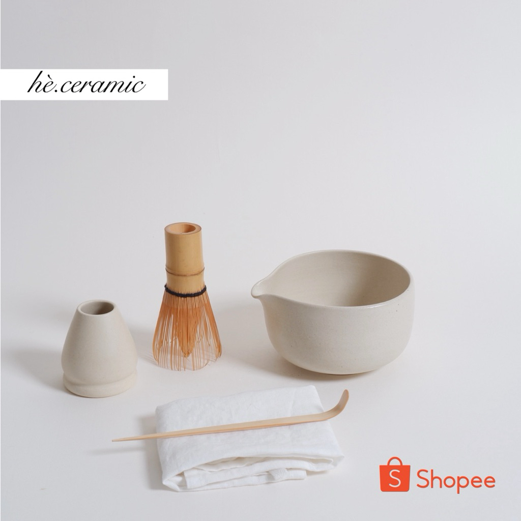 HÈ.CERAMIC / Chawan gốm thủ công sản xuất bởi Hè.ceramic. Fuji Chawan Ceramic.
