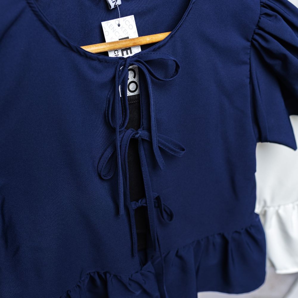 (Tặng kèm áo quây)Áo babydoll dáng ngắn , Áo croptop tay phồng thắt nơ tặng kèm áo hai dây trong MA209 | BigBuy360 - bigbuy360.vn