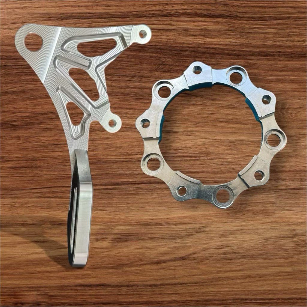 😊PAT HEO SAU CNC EXCITER 150-155 heo 2pis, đĩa 220mm heo trên