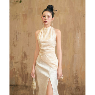  Áo yếm vạt chéo vải lụa thắt nơ sau lưng INTO.EIGHT thiết kế  ELIA TOP  