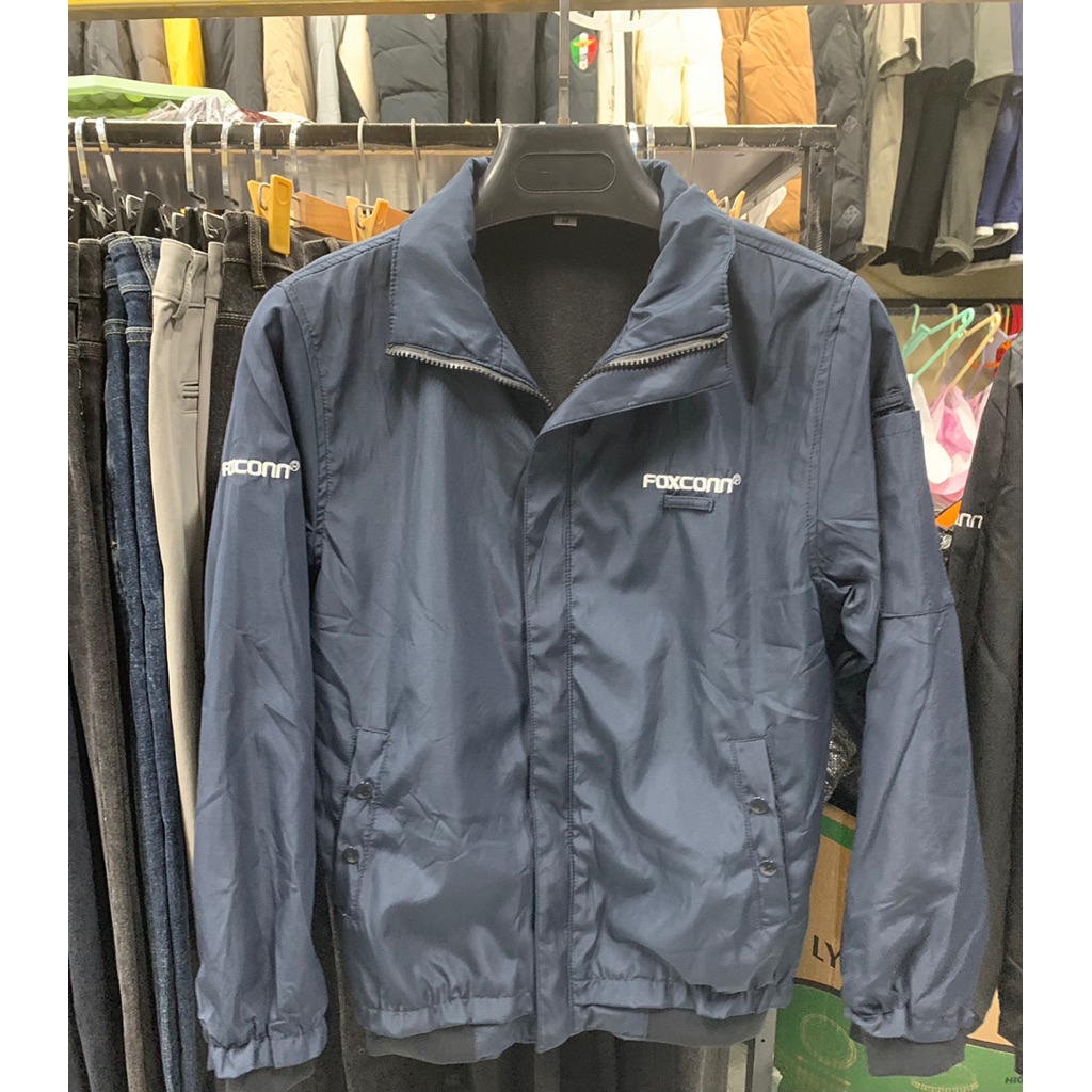 Áo khoác foxconn hồng hải.