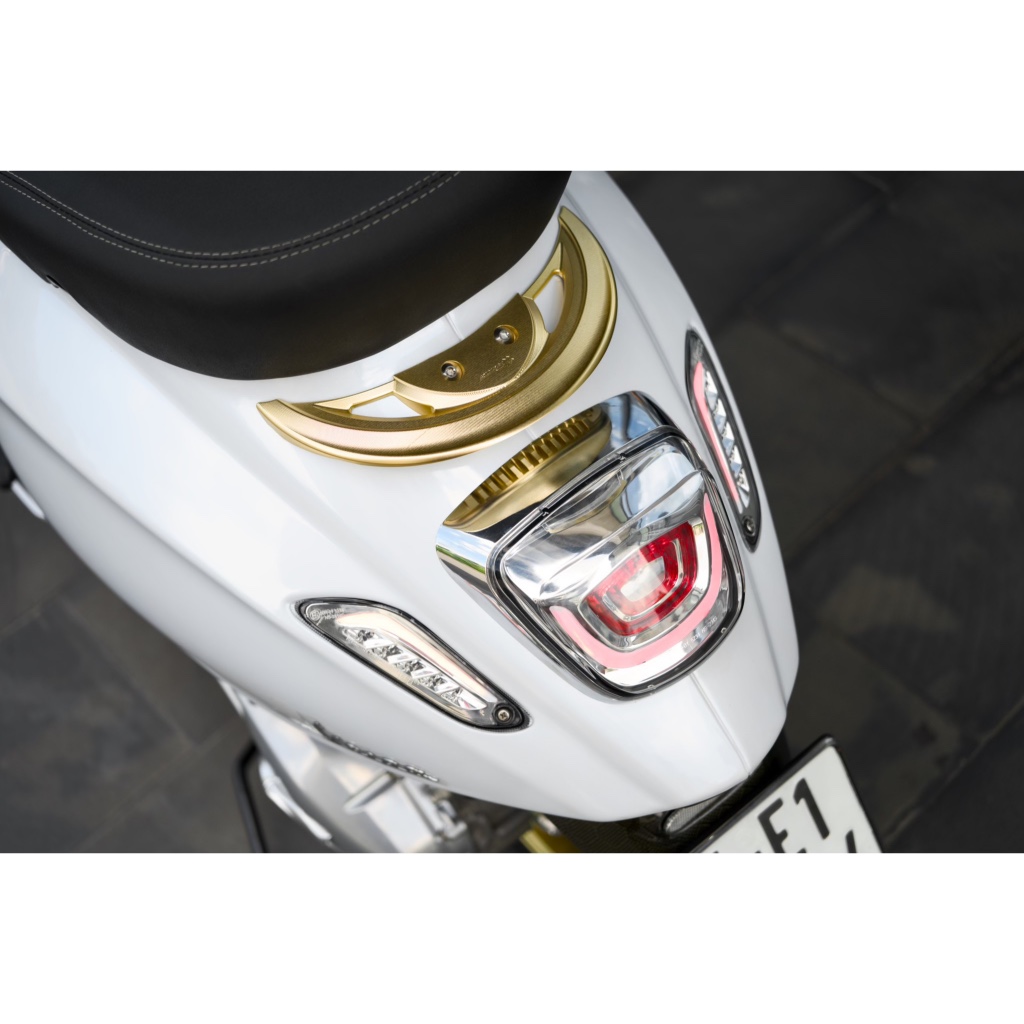 Đuôi Vịt nhôm CNC dành cho Vespa Sprint/Primavera - HT FACTORY
