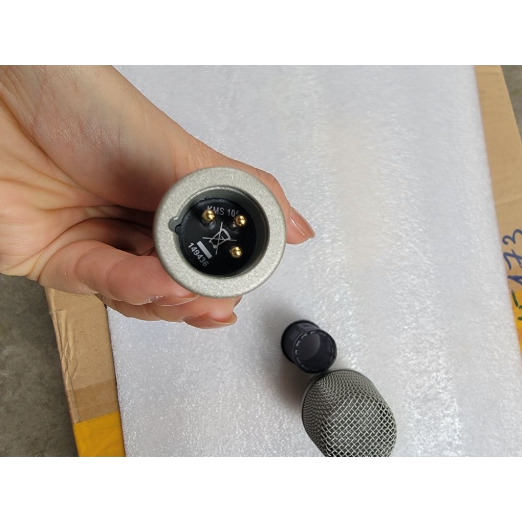 MICRO CONDENSER CẦM TAY NEUMANN KMS105